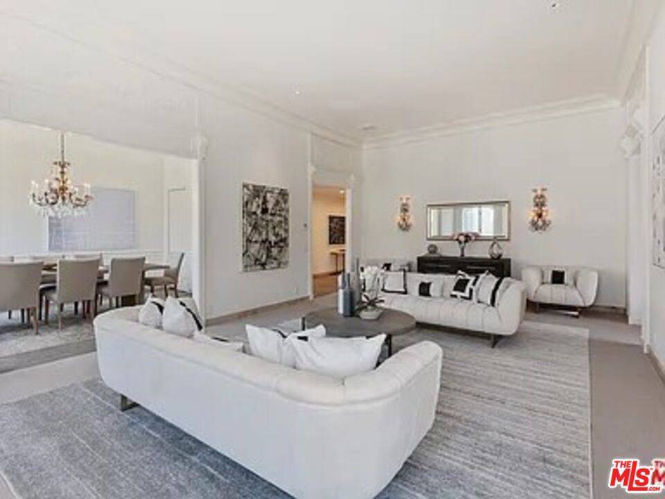 Los Angeles, CA 90067,10106 Empyrean WAY #302