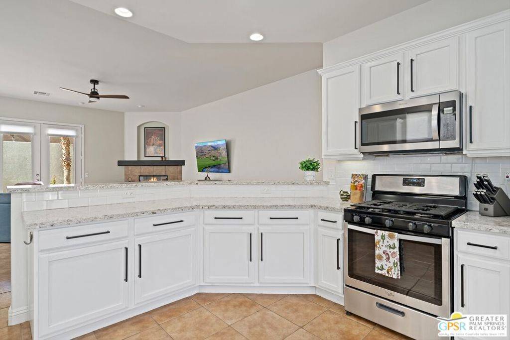 La Quinta, CA 92253,54425 Avenida Herrera