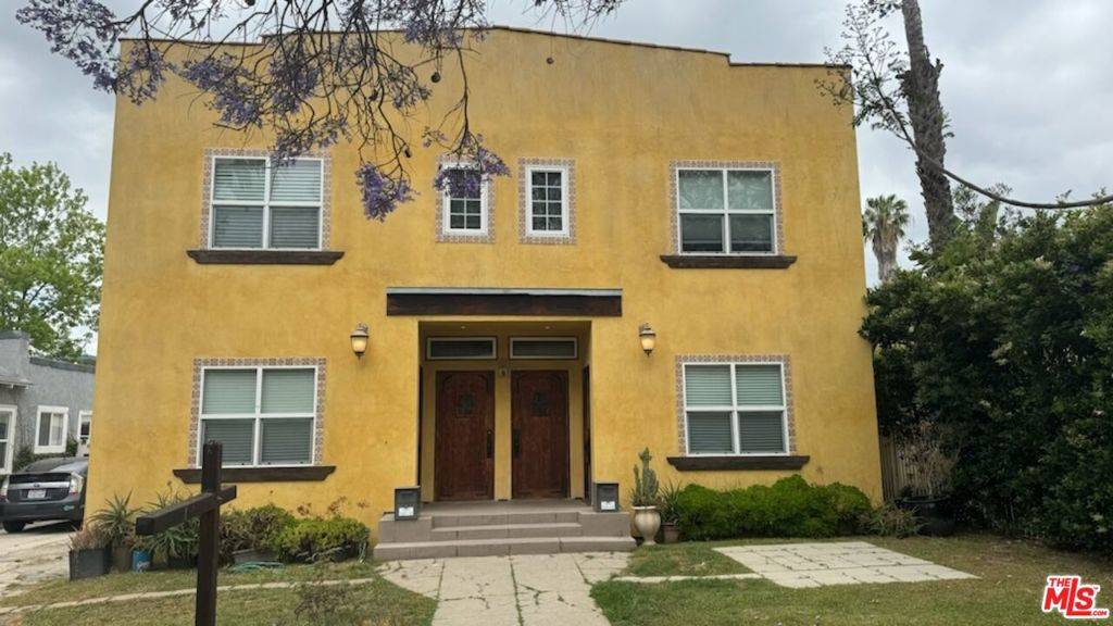 West Hollywood, CA 90046,1033 N Martel AVE