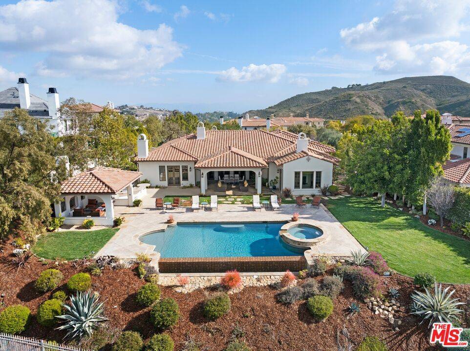 Calabasas, CA 91302,25420 Prado De Azul