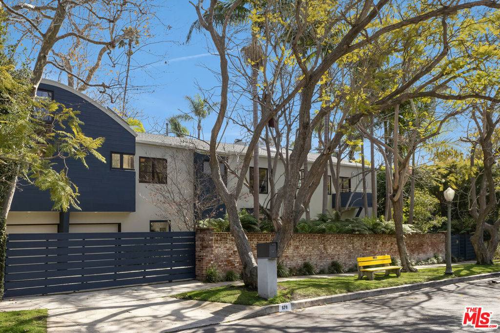 Santa Monica, CA 90402,576 E Channel RD