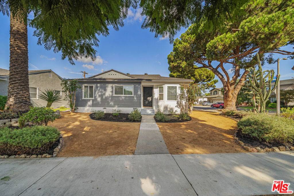 Long Beach, CA 90808,7043 E Harco ST