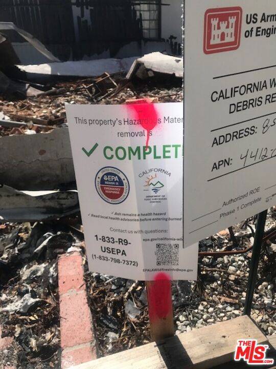 Pacific Palisades, CA 90272,851 Haverford AVE