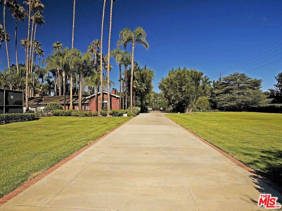 Sherwood Forest, CA 91325,17545 Parthenia ST