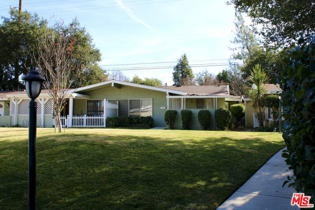 Newhall, CA 91321,19118 Avenue Of The Oaks #D