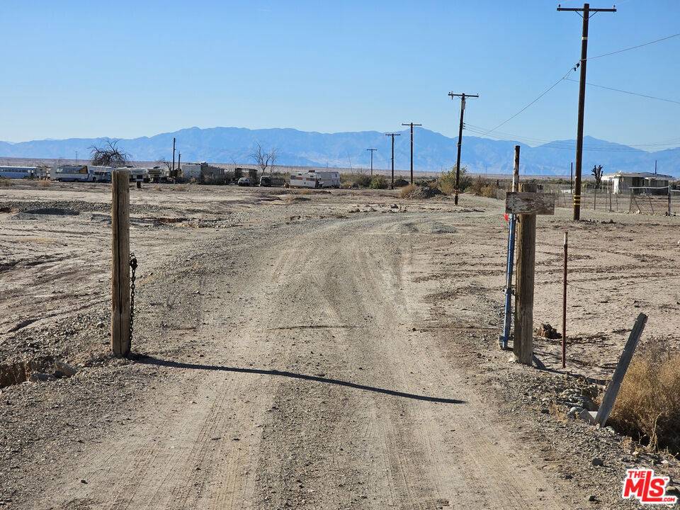 Niland, CA 92257,10305 Turner RD