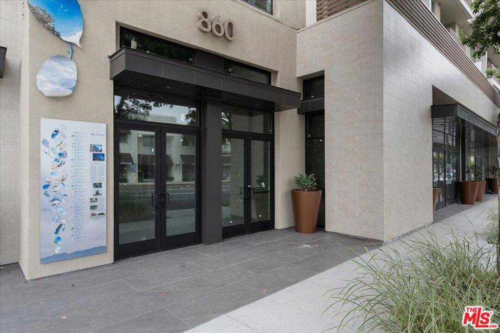 San Gabriel, CA 91776,860 E Valley BLVD #308