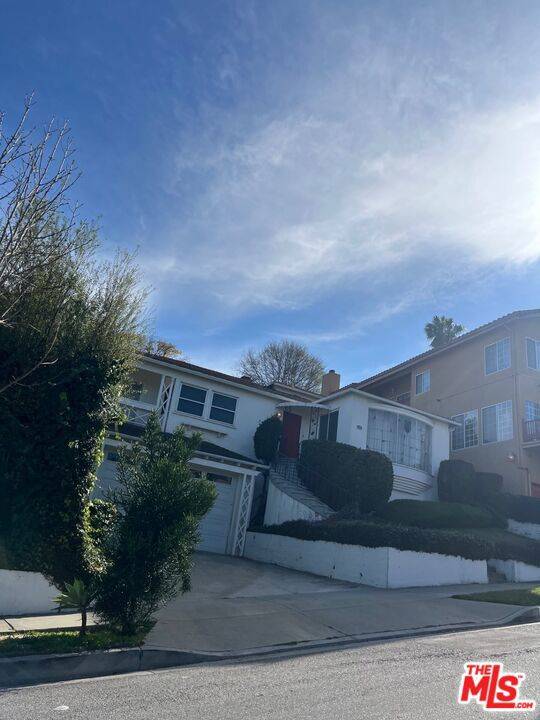 View Park, CA 90008,3612 Homeland DR