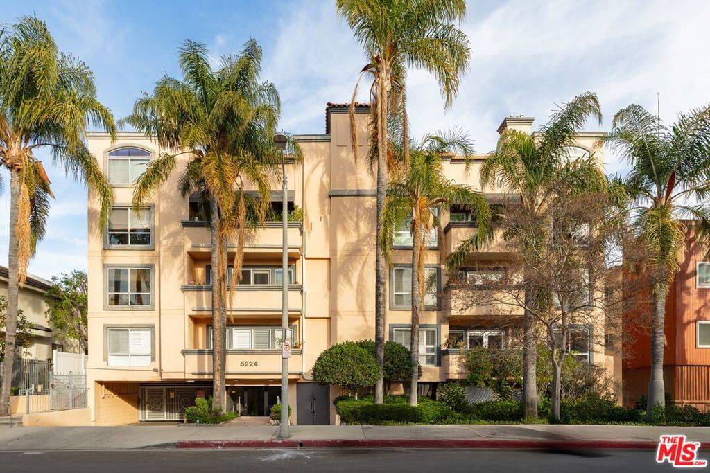 Encino, CA 91316,5224 Zelzah AVE #303