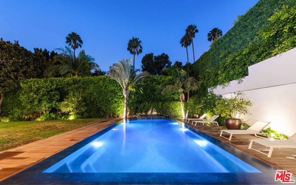 1111 Sierra Alta WAY Beverly Hills, CA 90210