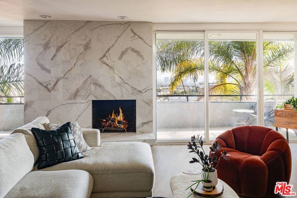 West Hollywood, CA 90069,8401 Fountain AVE #12
