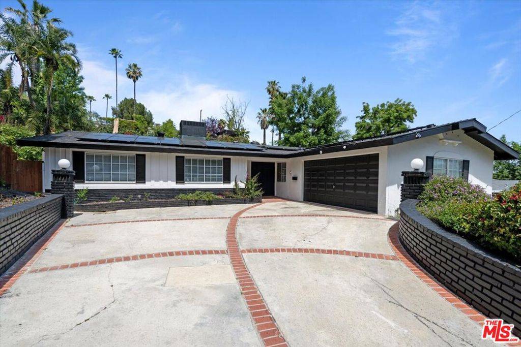 Woodland Hills, CA 91367,20435 Miranda ST