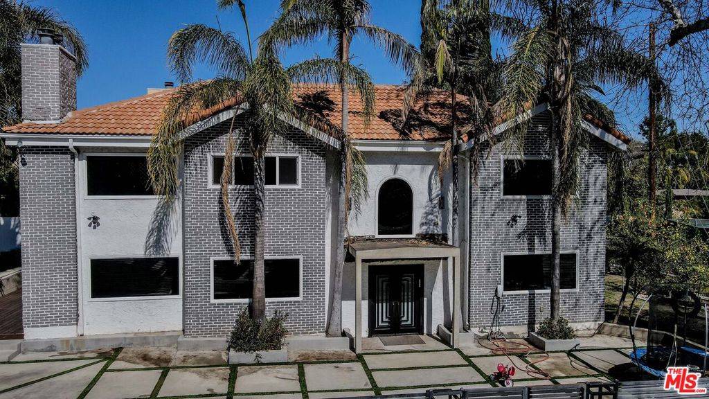 Tarzana, CA 91356,5403 Beckford AVE