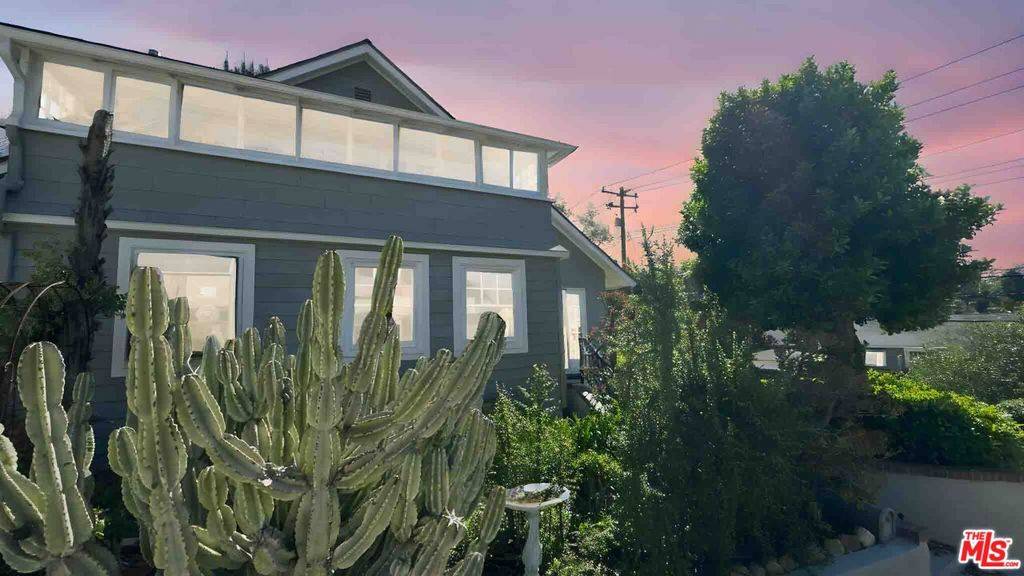 Whittier, CA 90601,13529 Beverly BLVD
