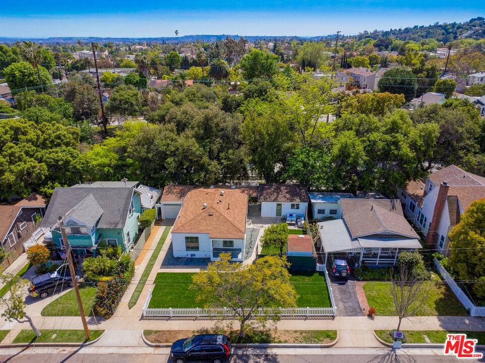South Pasadena, CA 91030,1133 Foothill ST