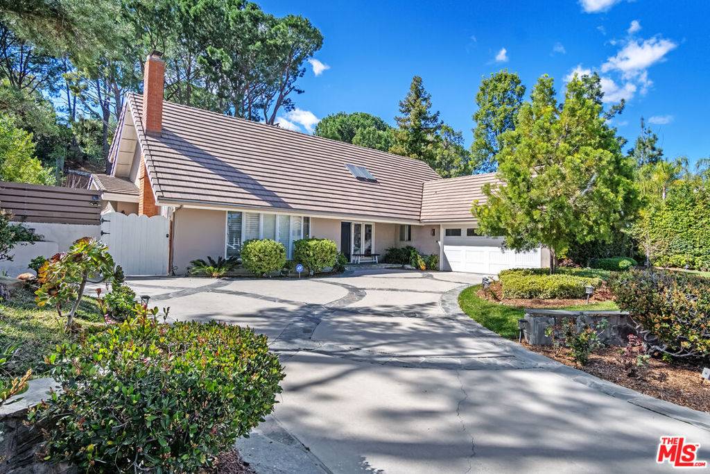 Tarzana, CA 91356,4115 Coldstream TER