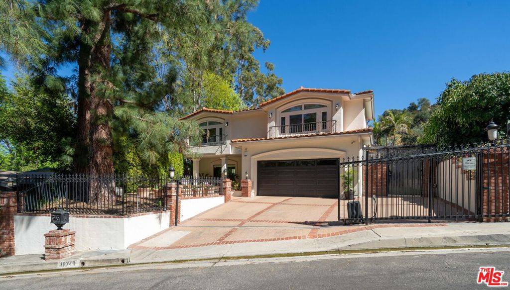 Studio City, CA 91604,10740 Wrightwood LN