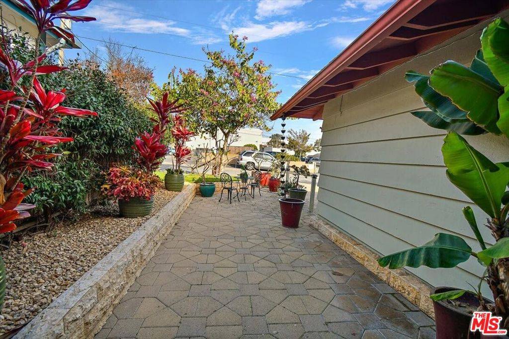 Manhattan Beach, CA 90266,1501 Oak AVE