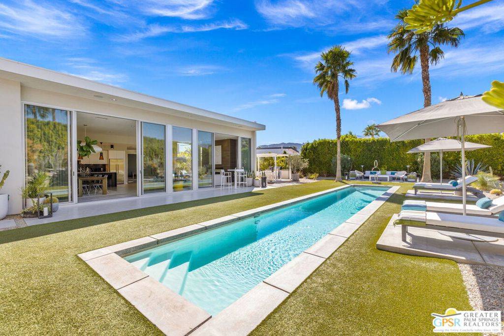 Palm Springs, CA 92262,4321 Avant WAY