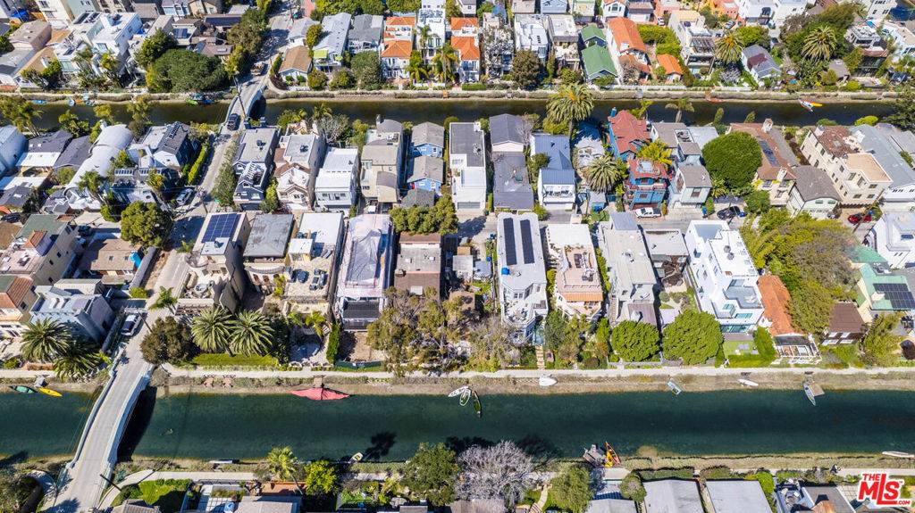 Venice, CA 90291,415 Sherman Canal