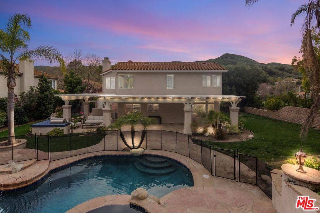 Agoura Hills, CA 91301,3620 Patrick Henry PL