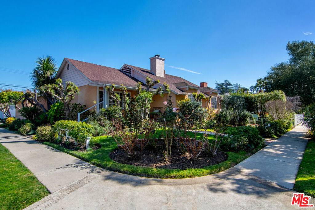 Los Angeles, CA 90066,3200 Federal AVE