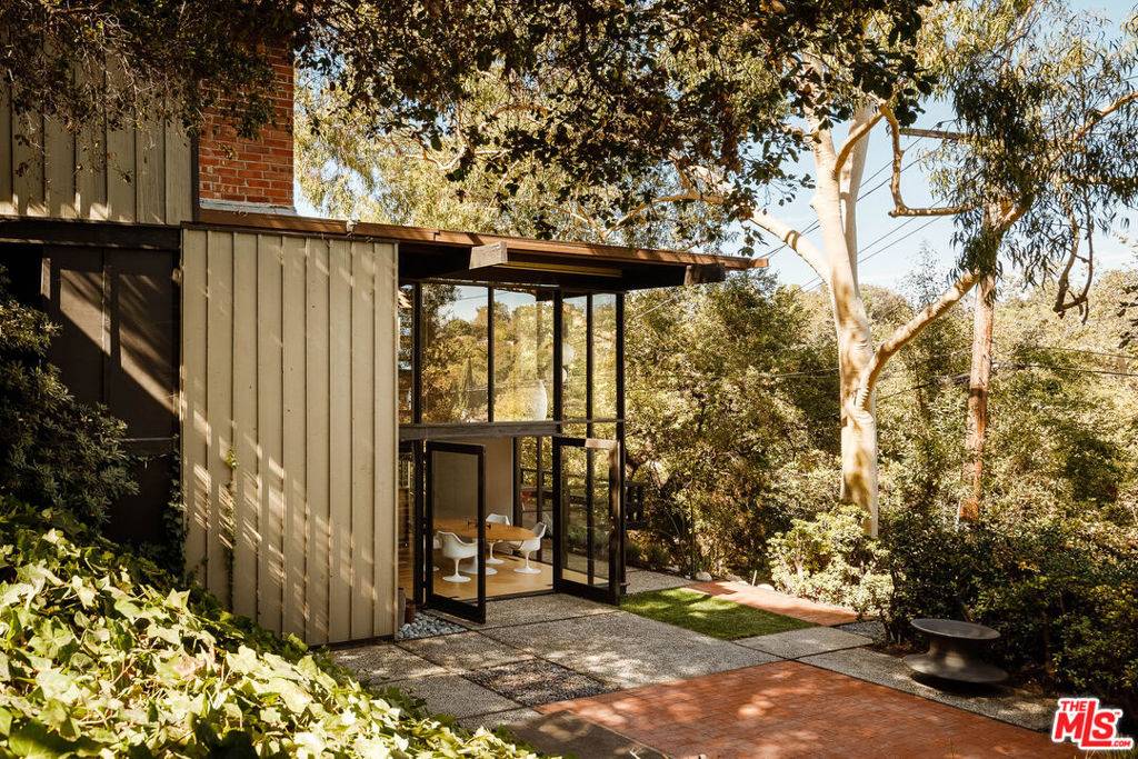 Pasadena, CA 91105,1617 Pleasant WAY