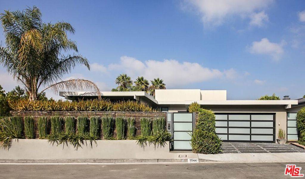 Los Angeles, CA 90068,5544 Tuxedo TER