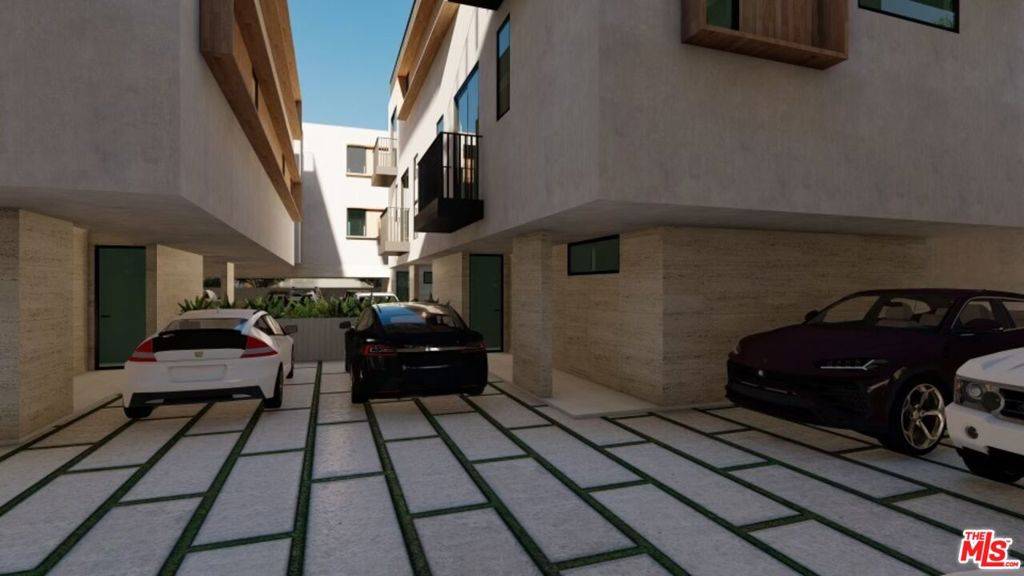 North Hollywood, CA 91606,10965 Calvert #2