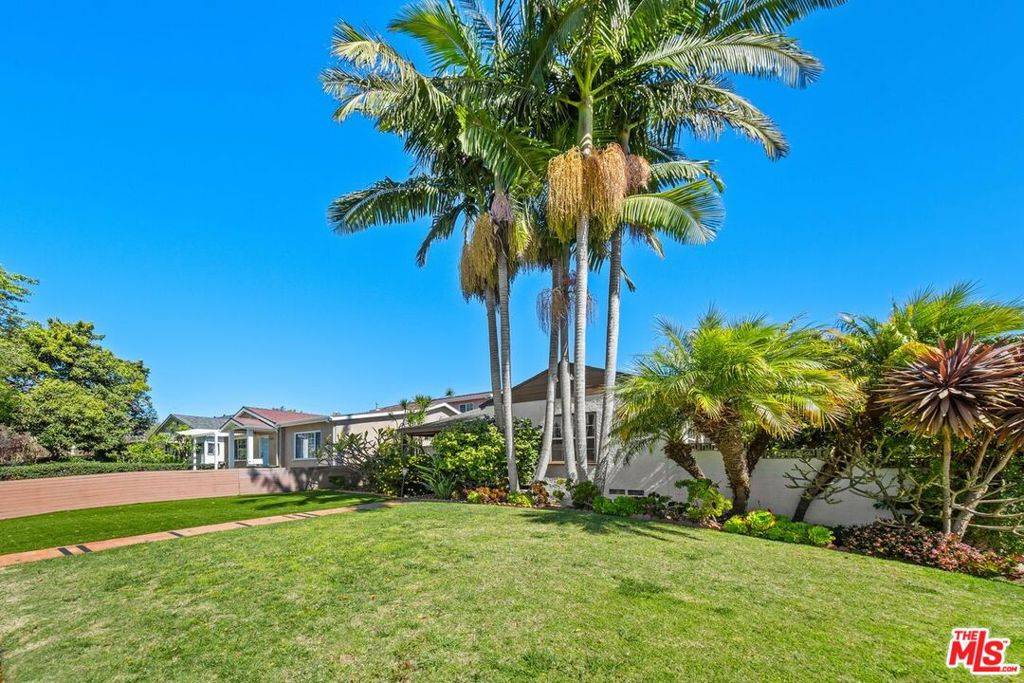 Los Angeles, CA 90064,2560 Coolidge AVE