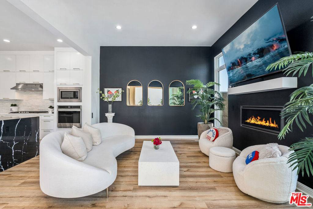 Porter Ranch, CA 91326,20763 Pine Cone CIR