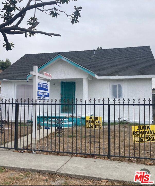 Los Angeles, CA 90003,154 W 93rd ST