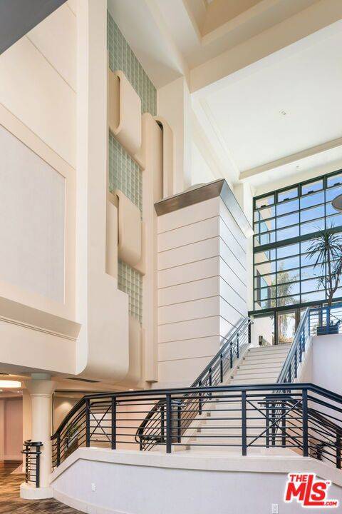 Santa Monica, CA 90403,951 Ocean AVE #101