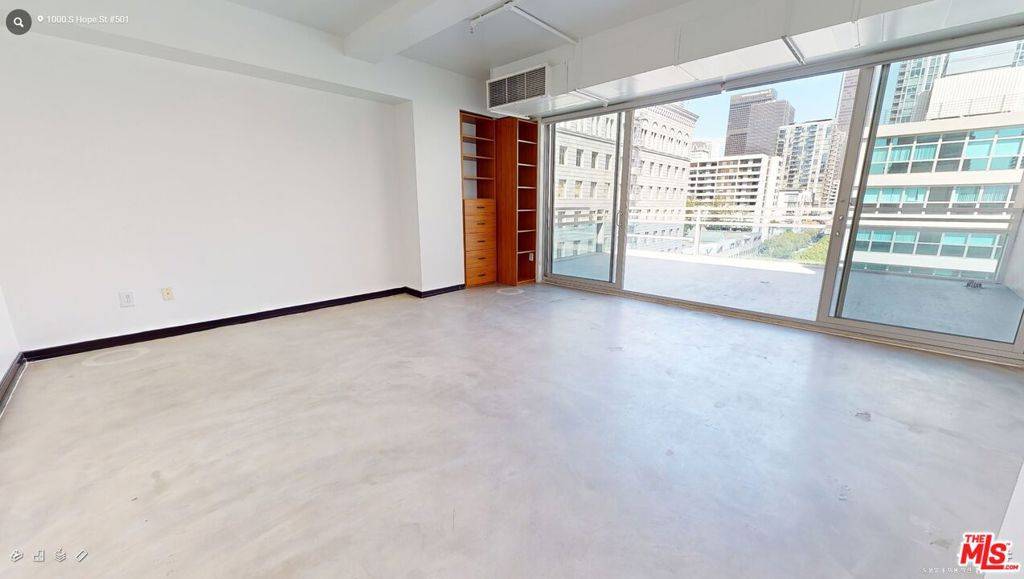 Los Angeles, CA 90015,1000 S Hope ST #501