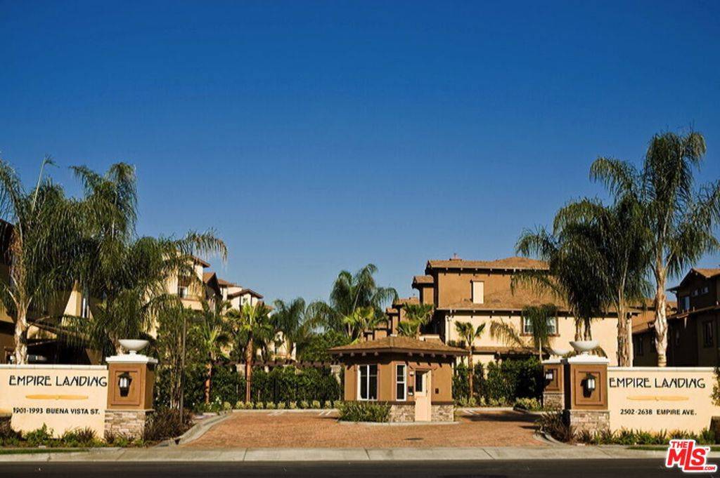 Burbank, CA 91504,1901 N Buena Vista ST #02-313