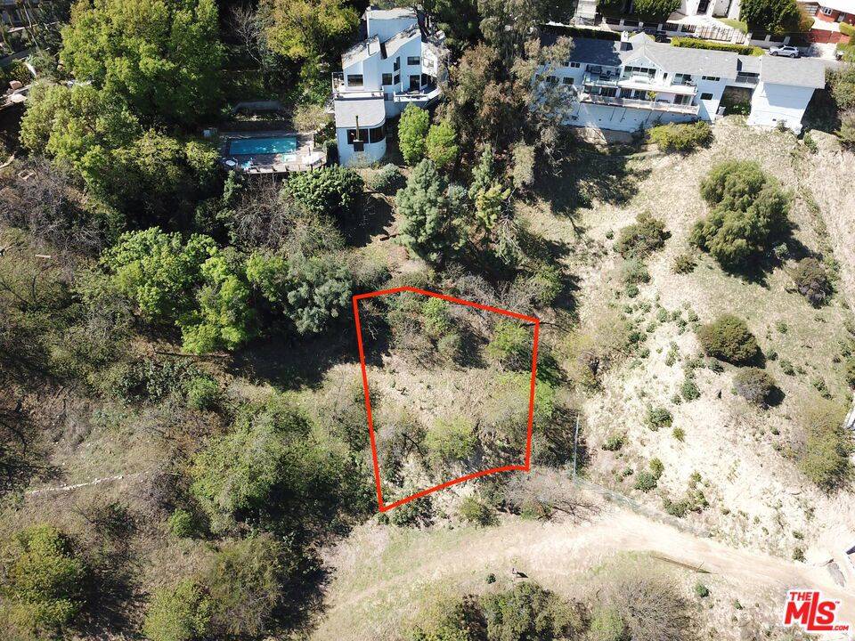 Sherman Oaks, CA 91403,3905 N Hopevale DR