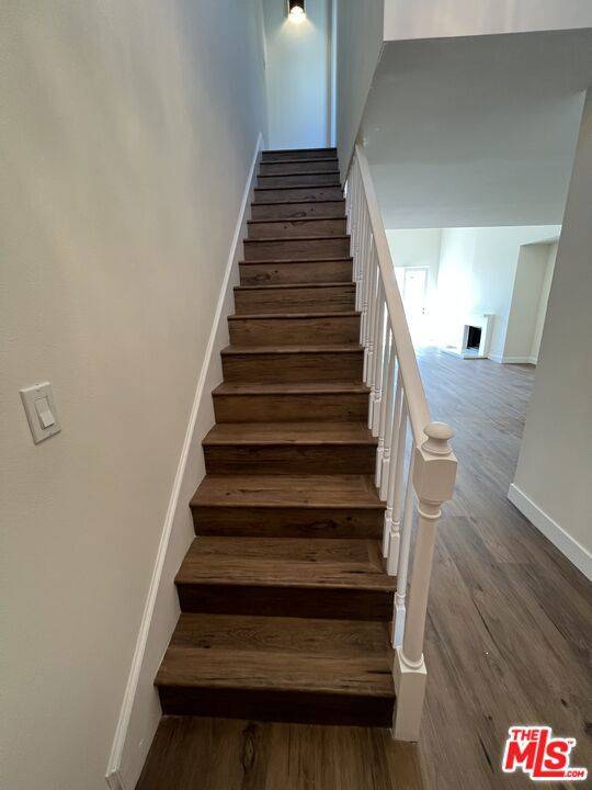 Los Angeles, CA 90035,1210 S Shenandoah ST #304