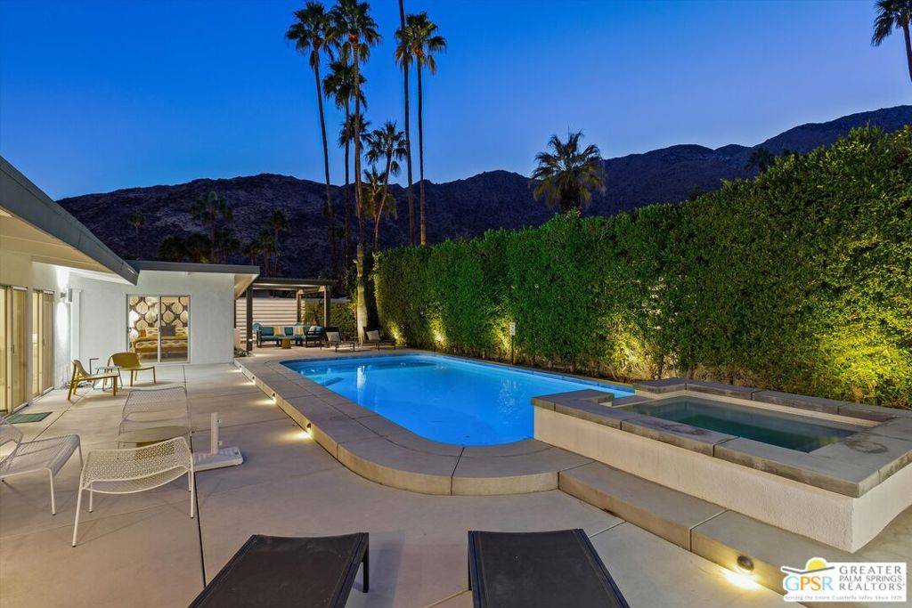 Palm Springs, CA 92262,823 N Topaz CIR