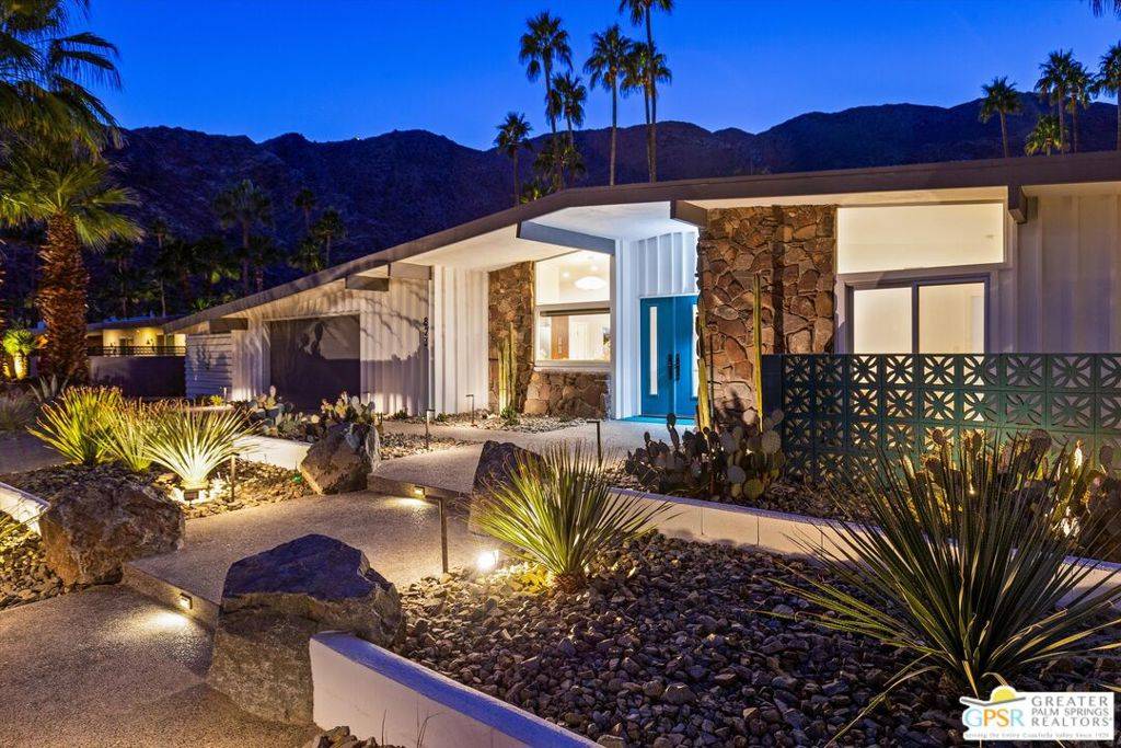 Palm Springs, CA 92262,823 N Topaz CIR