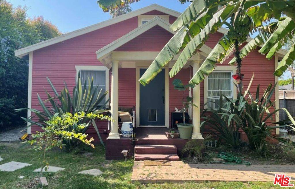 Los Angeles, CA 90064,2200 Wellesley AVE