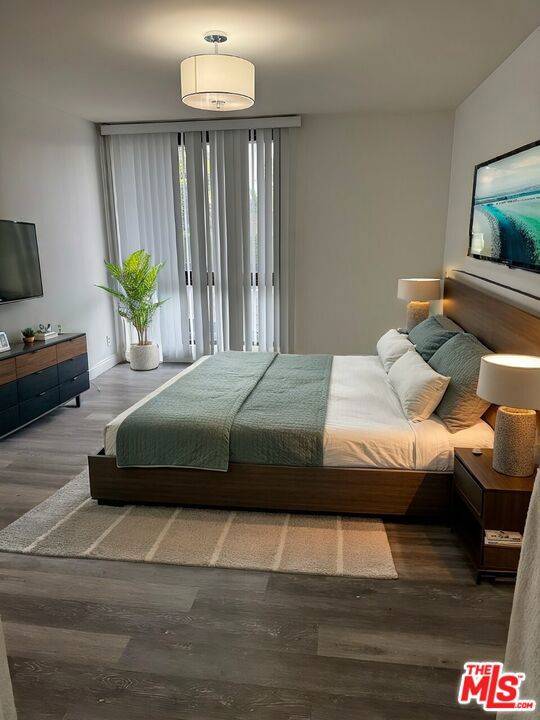 West Hollywood, CA 90046,1351 N Crescent Heights BLVD #207