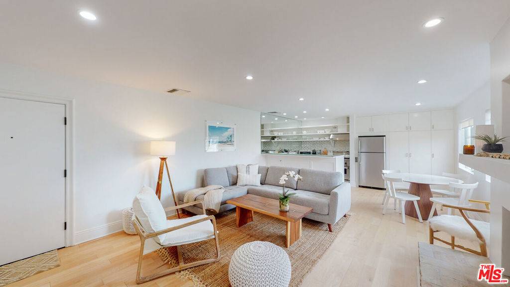 Malibu, CA 90265,22626 Pacific Coast HWY #22