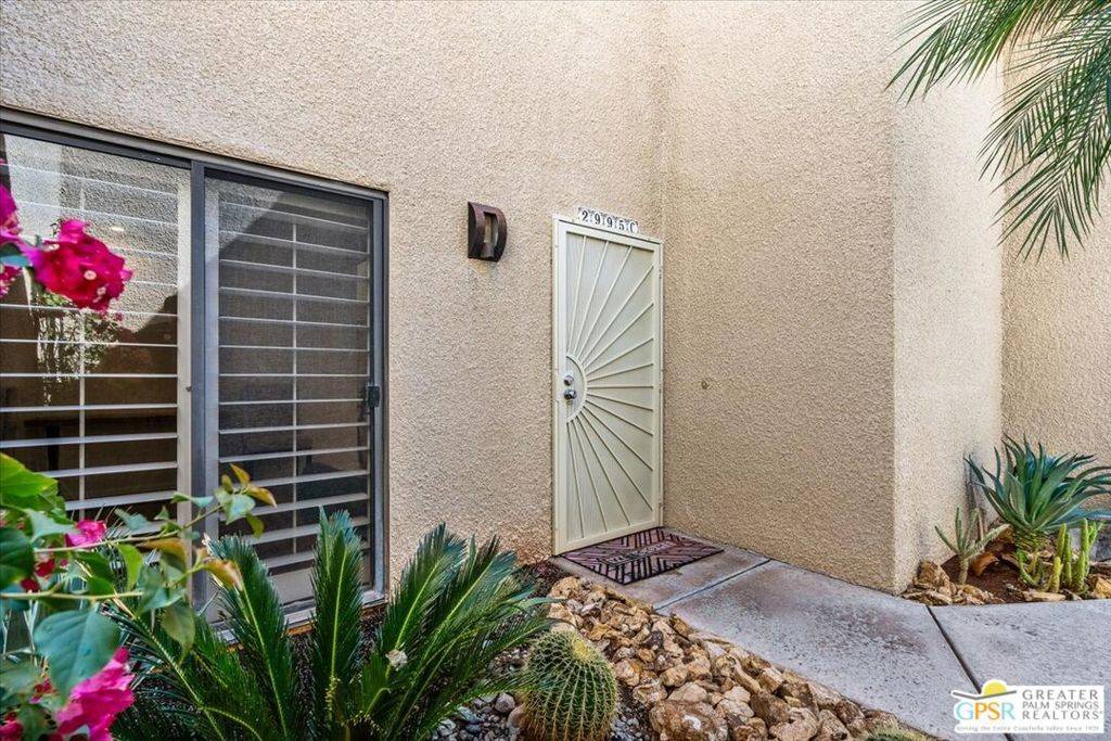 Palm Springs, CA 92264,2995 E Avery DR #C
