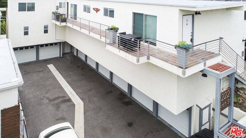 Laguna Beach, CA 92651,222 Arch ST