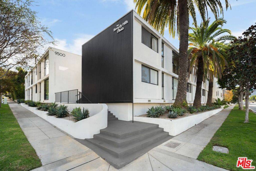 Beverly Hills, CA 90212,9500 W Olympic BLVD