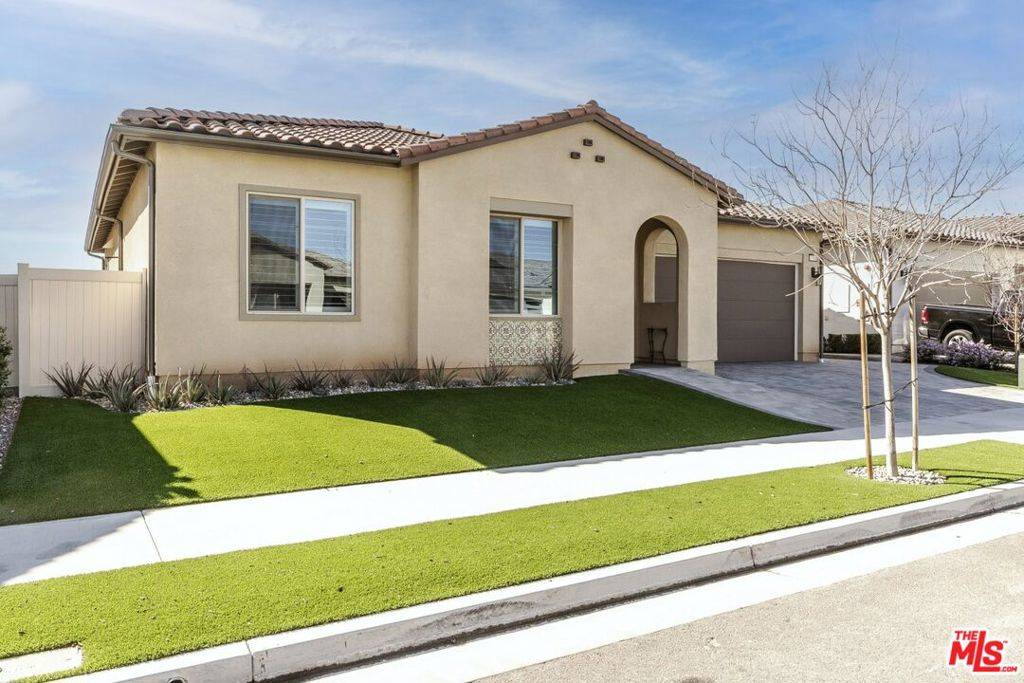 Santa Clarita, CA 91350,17908 Trek CT