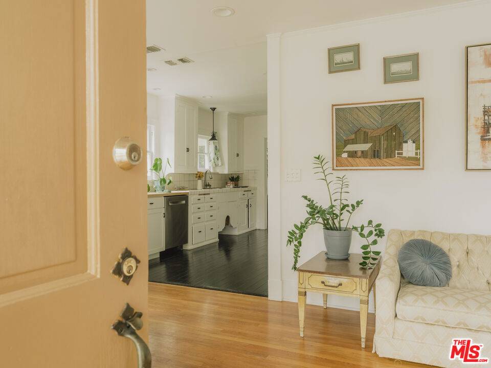 Los Angeles, CA 90042,311 Kirby ST