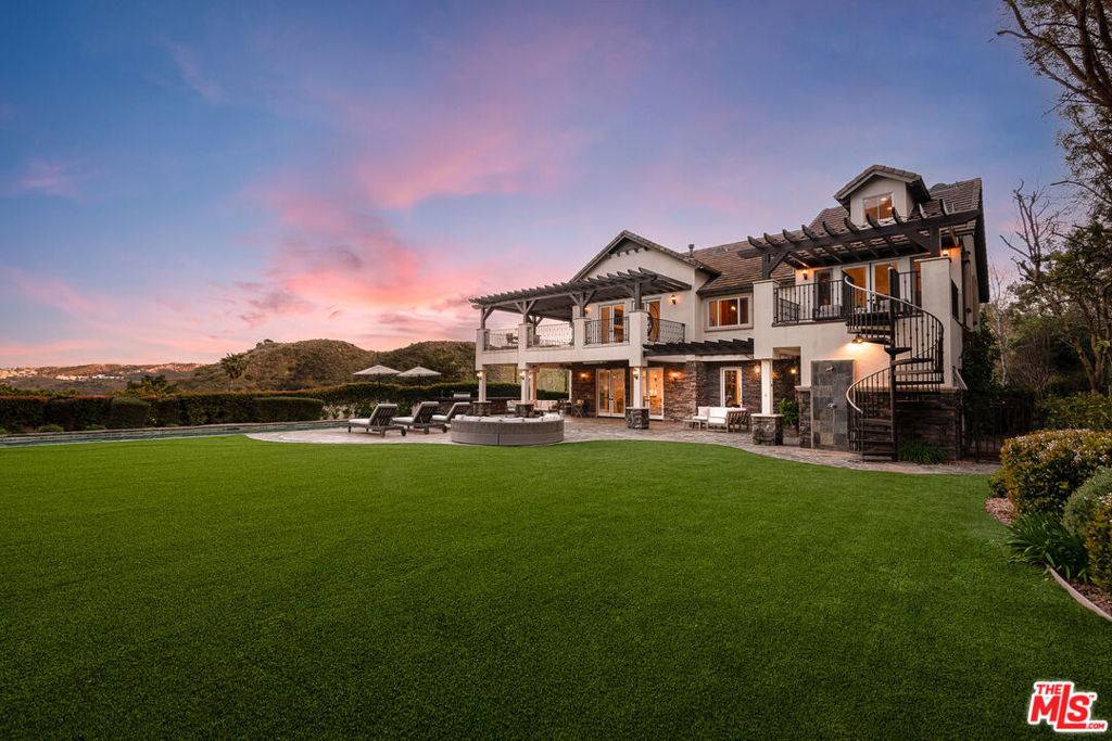 Calabasas, CA 91302,23575 Park South ST