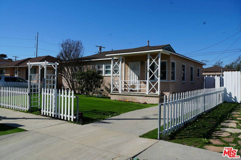 Hawthorne, CA 90250,5037 W 126th ST