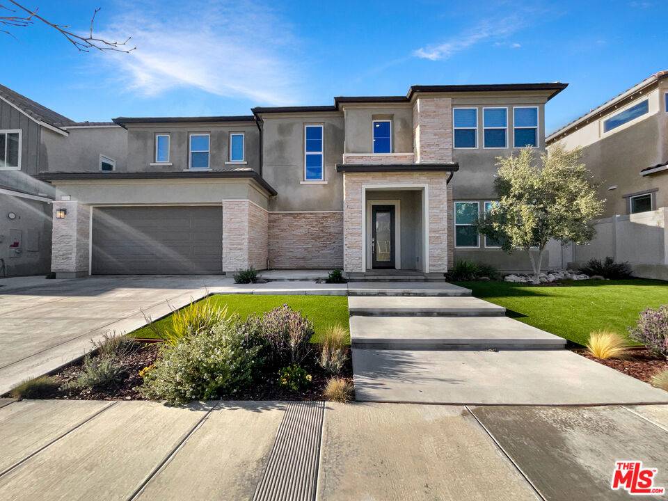 Santa Clarita, CA 91350,17713 Ridgeline CT